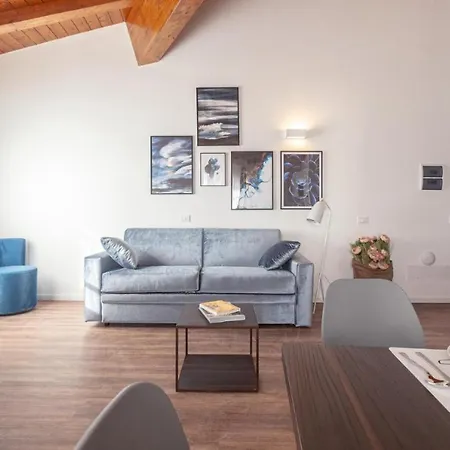 Apartamento Corte Francigena