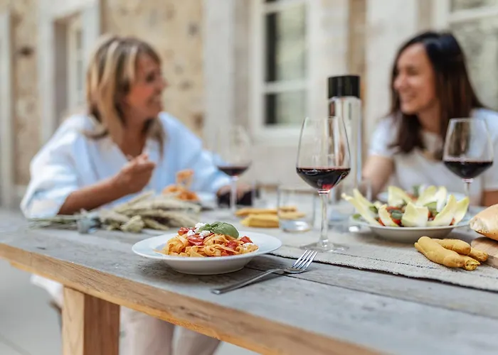 Corte Francigena * Montalcino